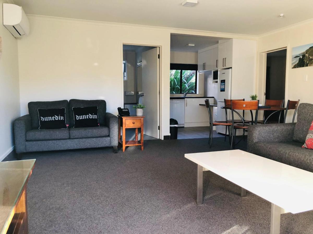 Commodore Motel Dunedin Luaran gambar
