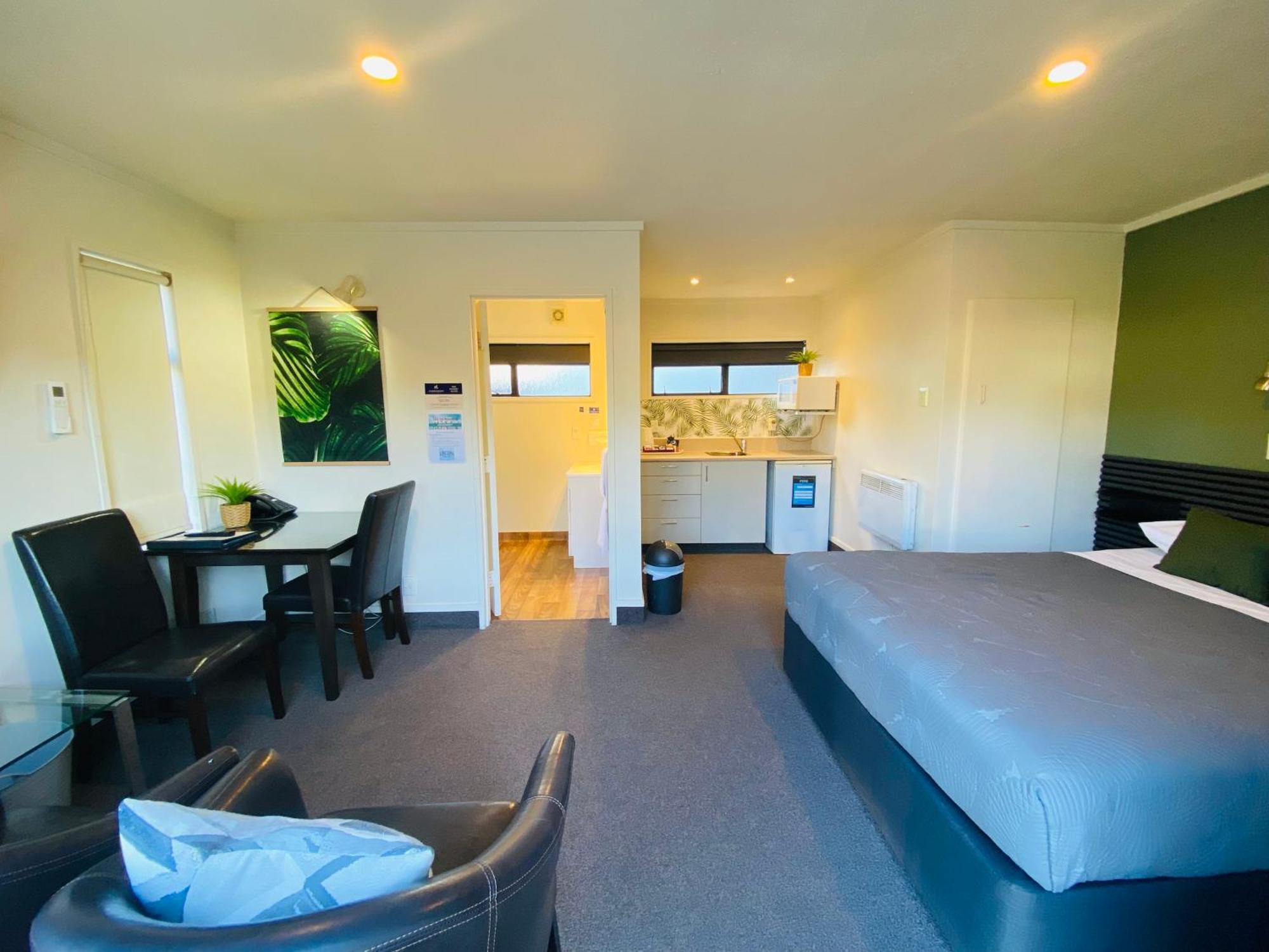 Commodore Motel Dunedin Luaran gambar