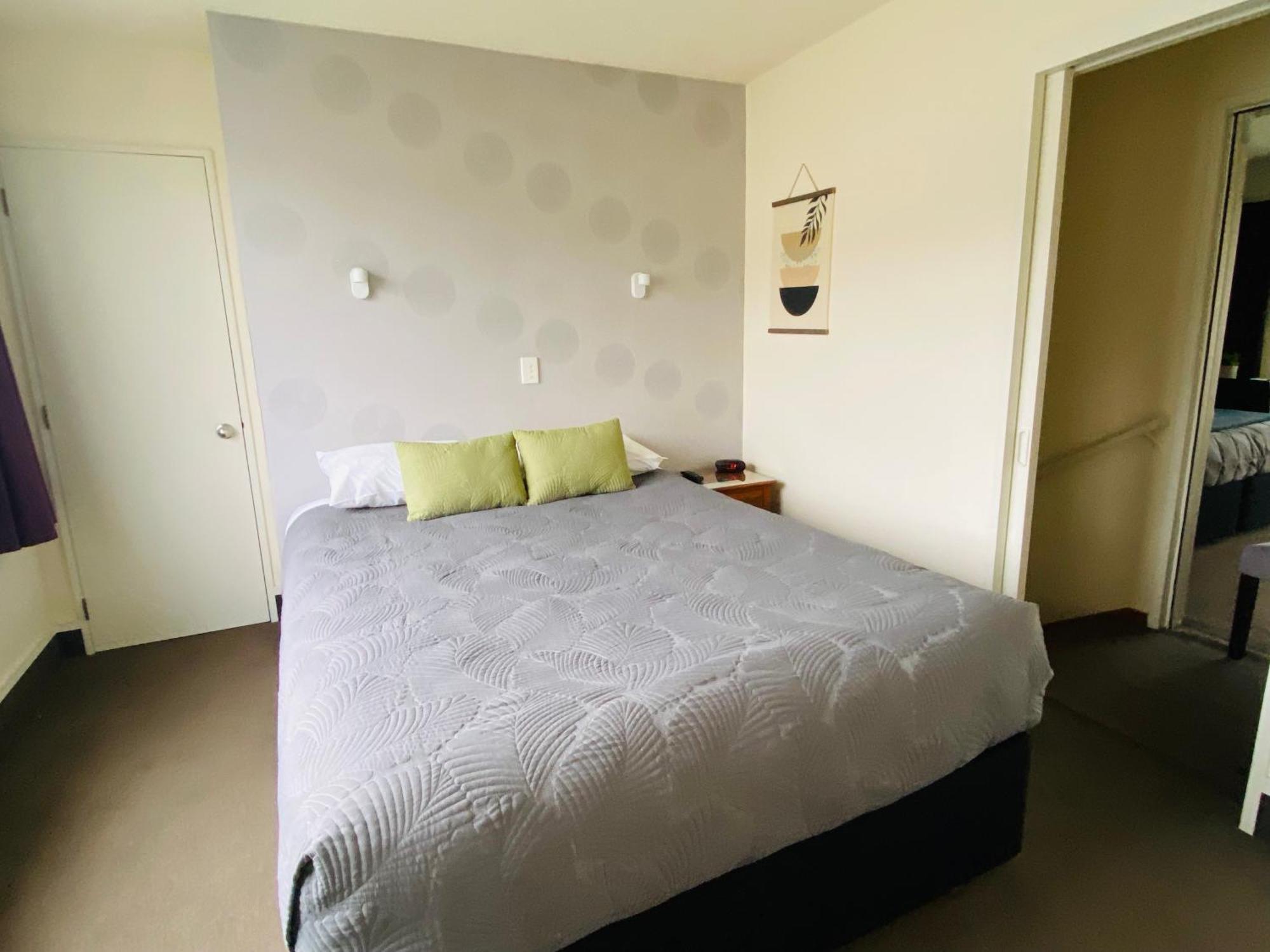 Commodore Motel Dunedin Luaran gambar