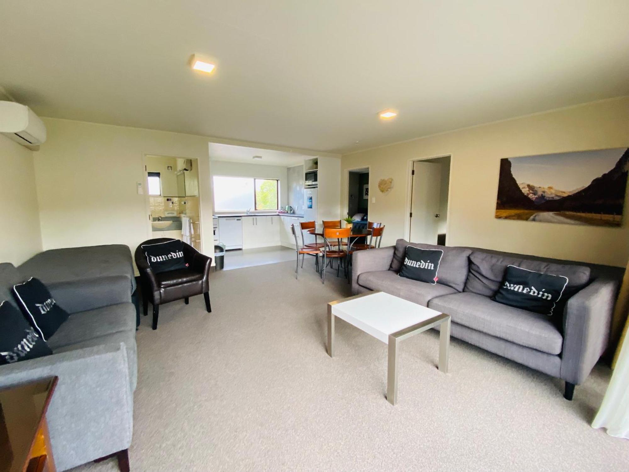 Commodore Motel Dunedin Luaran gambar